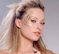 how to keep glitter from falling off